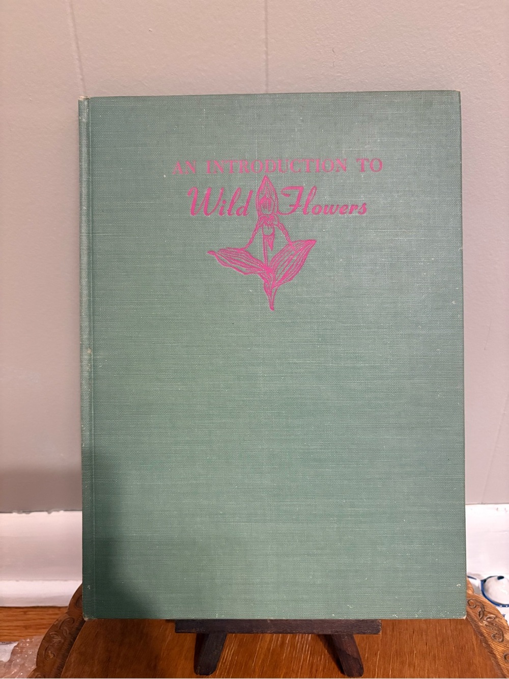 An Introduction to Wild Flowers - Green Cover Book